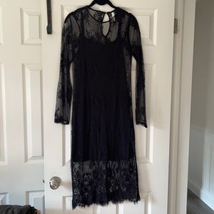 2 for $20 dresses 🌻 Black lace midi dress